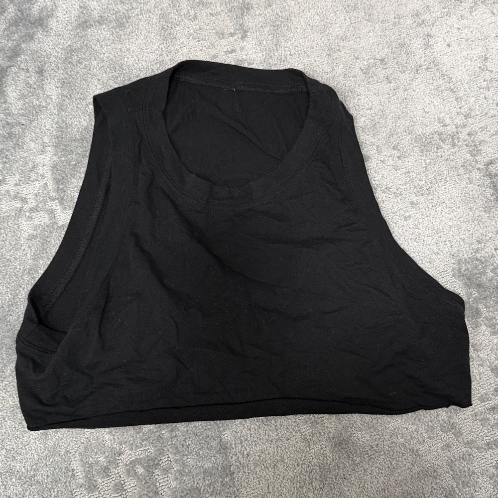 ALO Yoga Black Crop Top - Picture 4 of 4